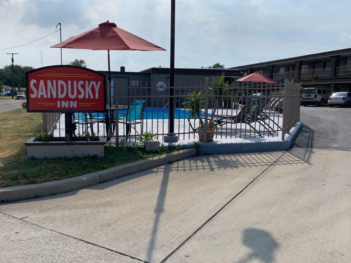 Sandusky Inn מראה חיצוני תמונה